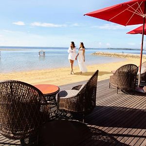 Puri Santrian Beach Resort And Spa